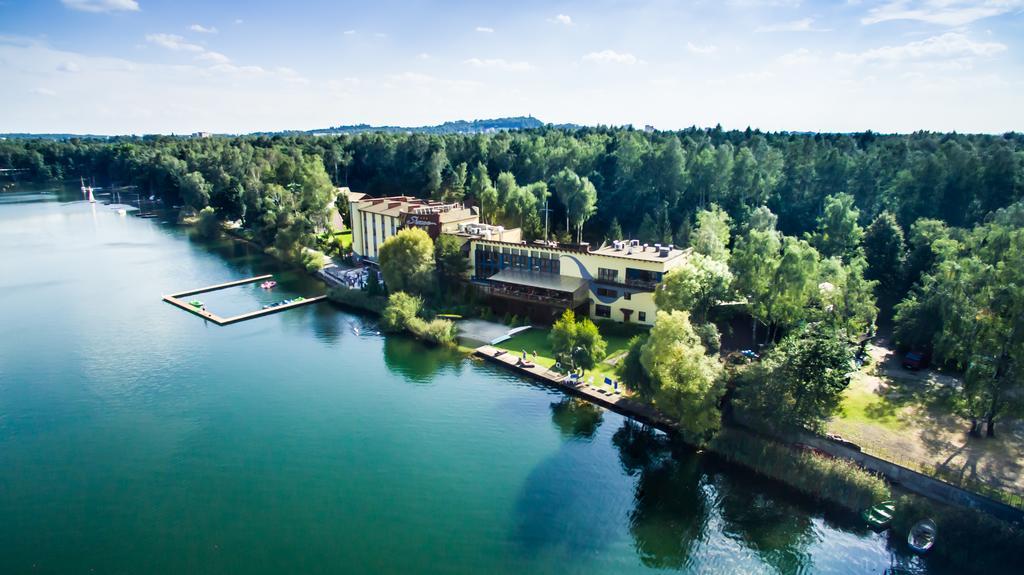 Shuma Hotel Dabrowa Gornicza Exterior photo