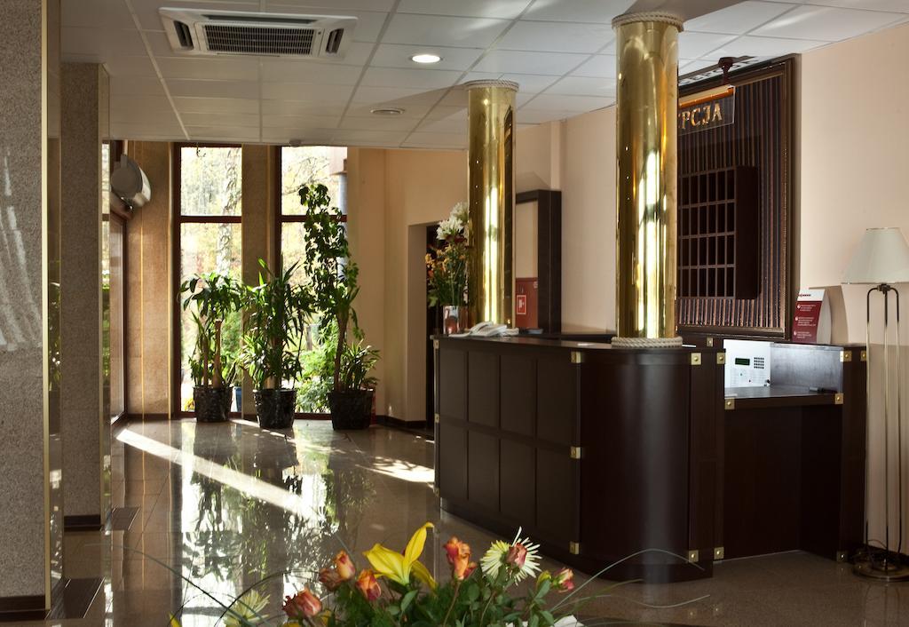 Shuma Hotel Dabrowa Gornicza Exterior photo